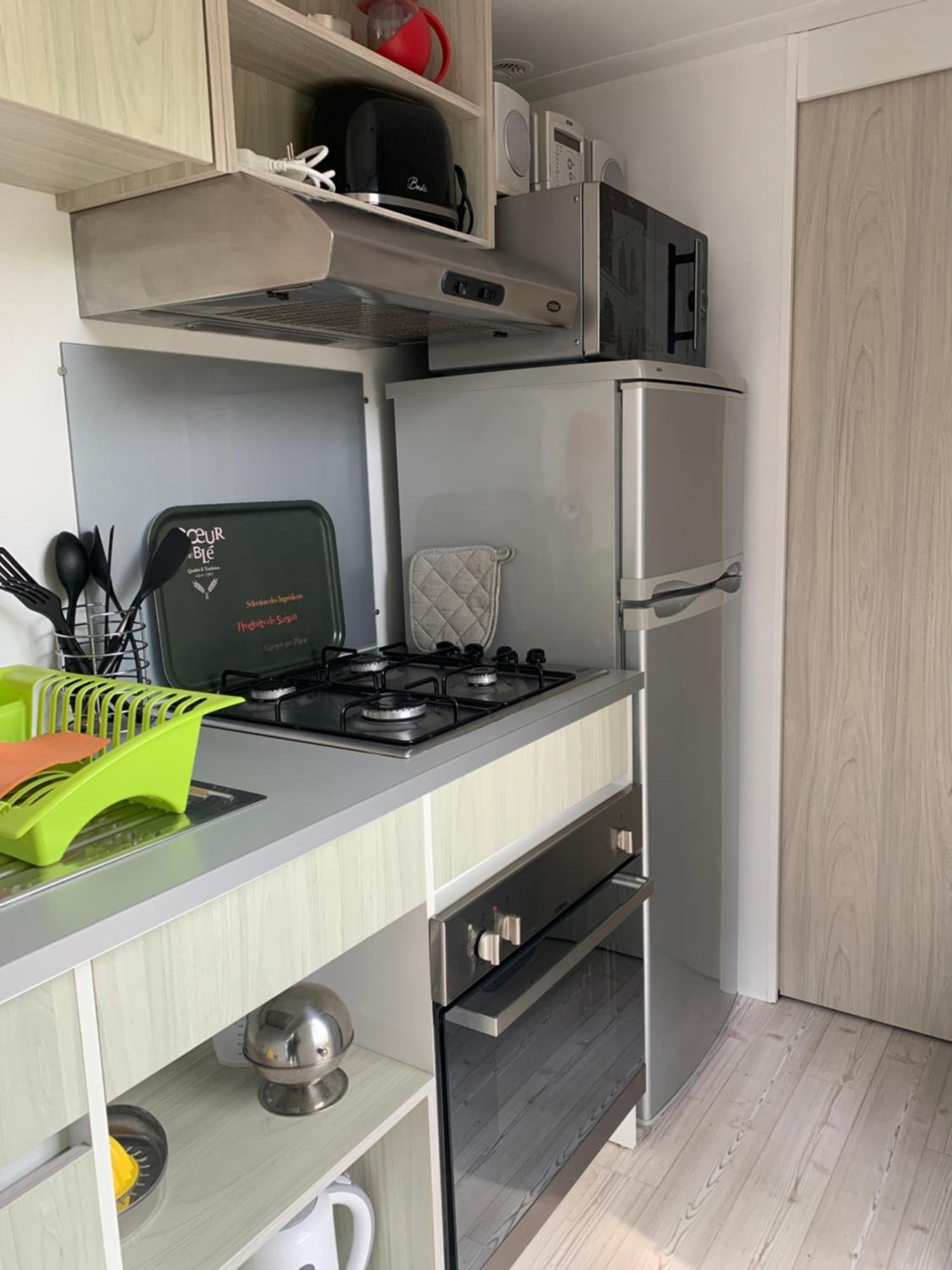 Mobil Home 10 M Et Mme Colas Litteau Kültér fotó